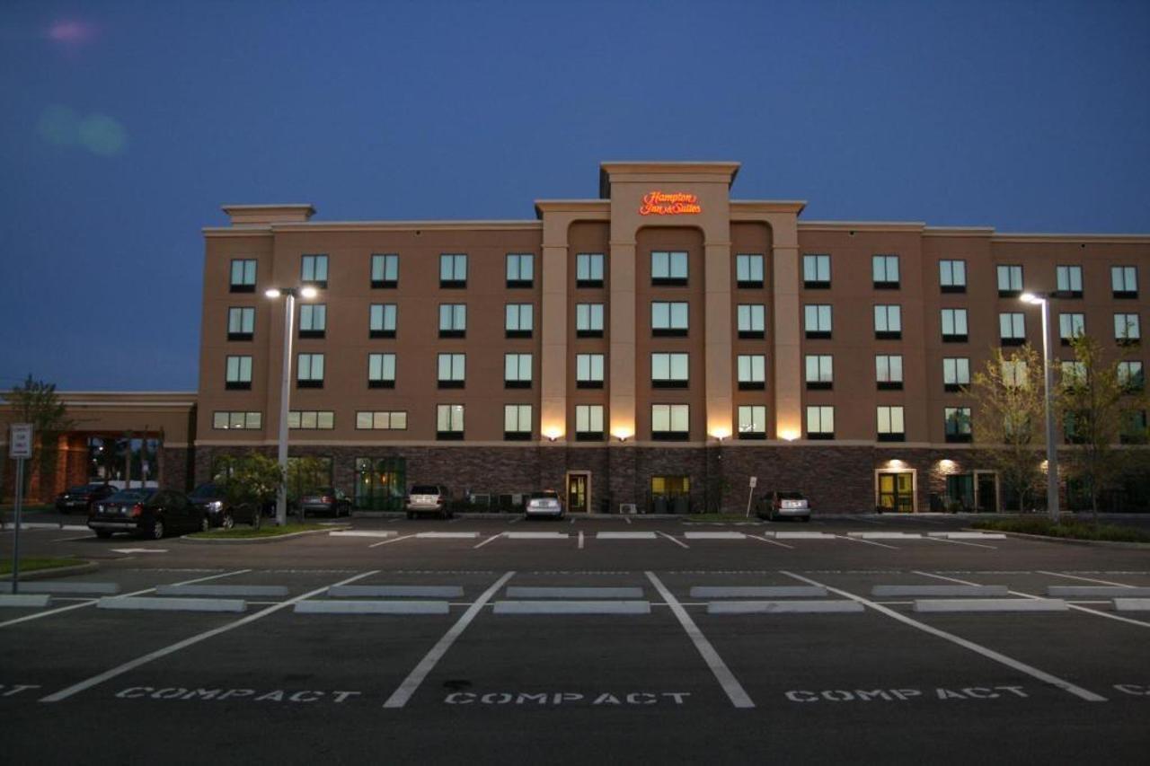 Hampton Inn & Suites Jacksonville Beach Boulevard/Mayo Clinic Exterior photo